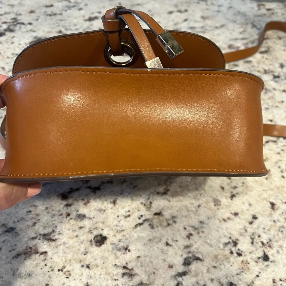 Zara Tan Crossbody Bag - Picture 8 of 15